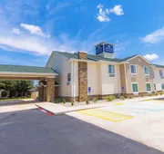 Cobblestone Inn & Suites - Winters hotel detail image 7