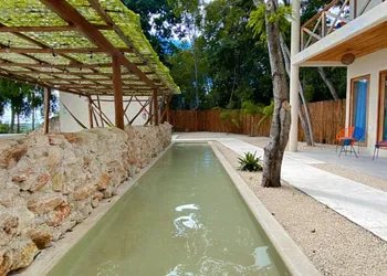 Hotel y Eco-Cabañas Azul María Bacalar hotel thumbnail 3