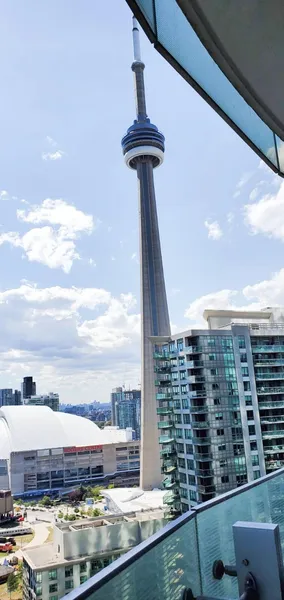 iHost Suites Downtown Toronto hotel detail image 2