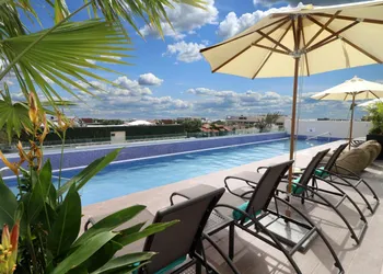 Holiday Inn Express And Suites Playa Del Carmen By IHG hotel thumbnail 5