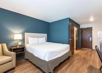 Extended Stay America Suites - Minneapolis - Airport - Mendota Heights hotel thumbnail 3