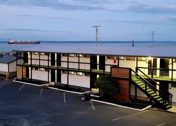 Saltwater Inn hotel thumbnail 6
