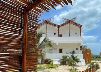 Seahorse Telchac hotel thumbnail 2