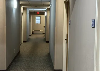 Garner Inn & Suites hotel thumbnail 6