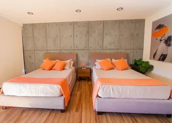 Kuko Suites hotel thumbnail 4