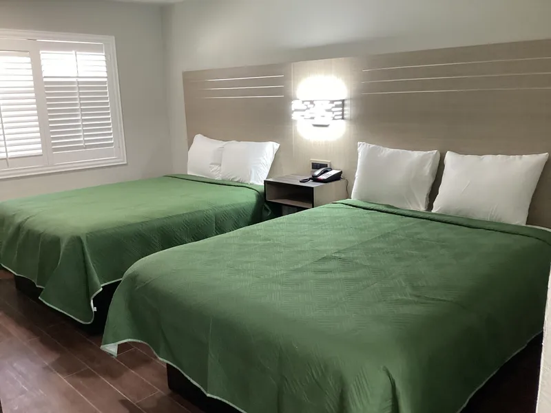 Mayfair Inn Ontario Airport hotel detail image 6