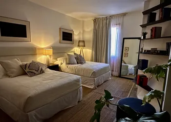 The Isabel Hotel hotel thumbnail 6