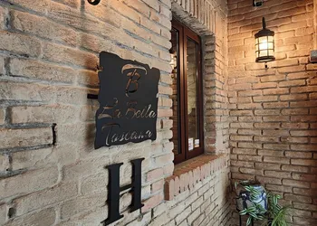 La Bella Toscana Centro hotel thumbnail 8