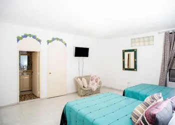 The Bersal House hotel thumbnail 3