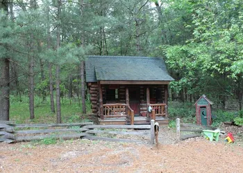Dream Catcher Log Cabin hotel thumbnail 6