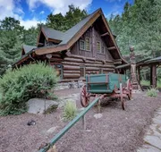 Dream Catcher Log Cabin hotel detail image 7