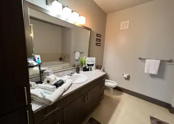 Hidden Gem 2/2 Resort Amenities hotel thumbnail 7