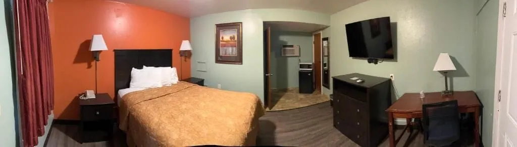Town & Country Motel hotel detail image 6