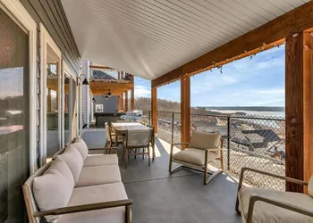 Blue Diamond Lodge at Table Rock Lake hotel thumbnail 4