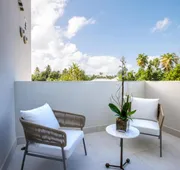 New Luxury Beachfront Home in 5 Diamond Resort hotel detail image 3