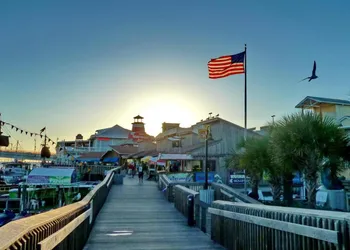 Riptide Resort hotel thumbnail 4