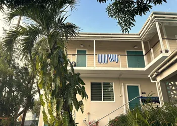 Inn at Tamarind Court hotel thumbnail 3