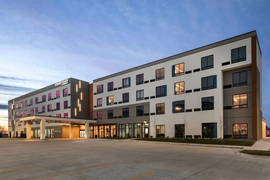 Courtyard by Marriott Bettendorf hotel detail image 2