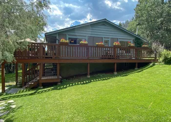 Country Sunshine Bed and Breakfast hotel thumbnail 4
