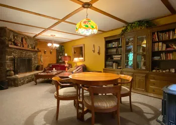 Country Sunshine Bed and Breakfast hotel thumbnail 8
