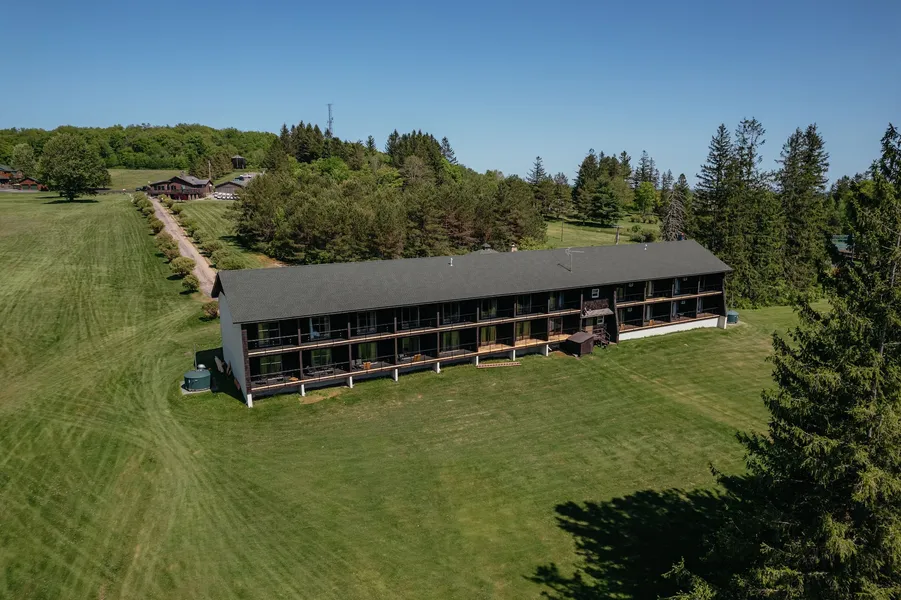 Roscoe Mountain Club hotel detail image 2