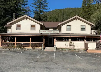 Patrick Creek Lodge hotel thumbnail 3