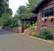 SandBrook Lodge at The Whiteface Club hotel detail image 3