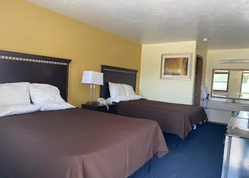 Value Inn hotel thumbnail 2