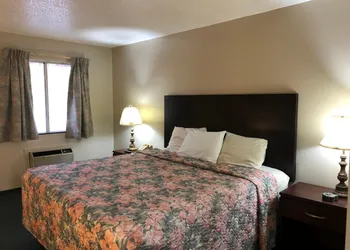 Executive Inn hotel thumbnail 8