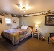 Sunset RV Park and Motel hotel detail image 5
