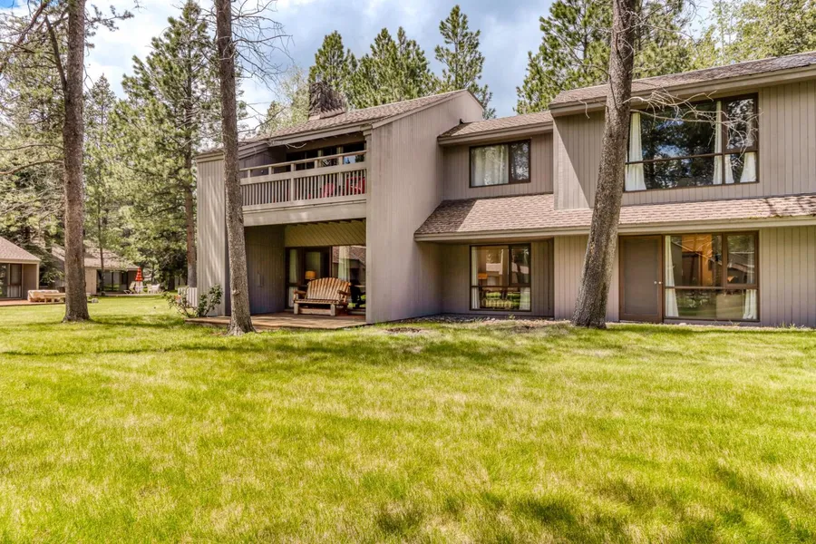 Meadow House 19 | Discover Sunriver hotel detail image 2