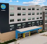 Tru By Hilton Lincoln East hotel detail image 4