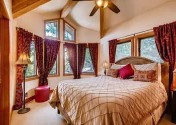 Ontario Lodge #5 hotel thumbnail 6