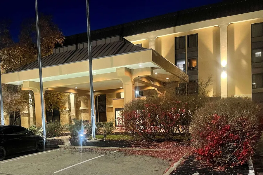 Days Inn by Wyndham Englewood Dayton Airport hotel detail image 2