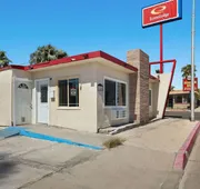Econo Lodge Needles hotel detail image 7