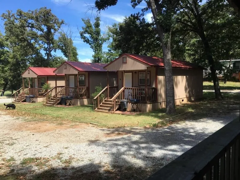 Anglers Hideaway Cabins Extended Stay hotel detail image 2