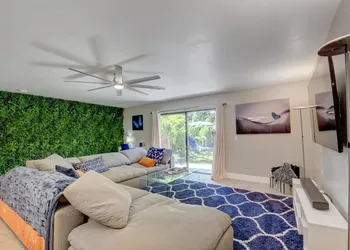 East Delray Beach Holistic Spa Resort hotel thumbnail 6