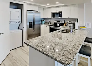Beach Front Rentals at Sanibel Harbour Resort hotel thumbnail 6
