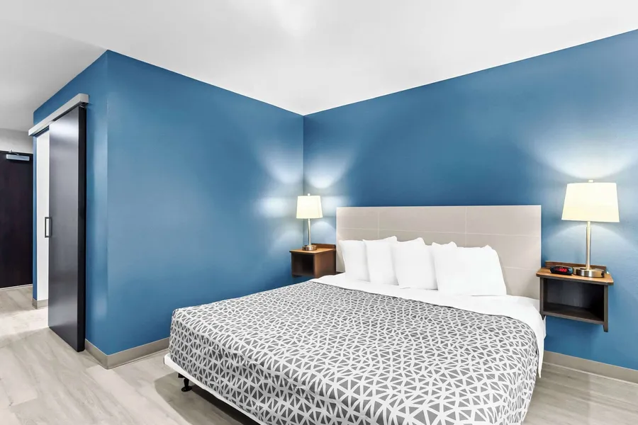 Woodspring Suites South Houston Hobby hotel detail image 6