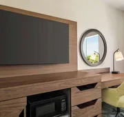 Hampton Inn & Suites Oroville hotel detail image 7