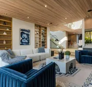 Modern Resort-Style Home in West Hollywood hotel detail image 4