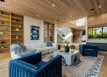 Modern Resort-Style Home in West Hollywood hotel thumbnail 4