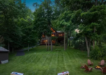 The Loonstar Lodge On Rabbit Lake hotel thumbnail 6