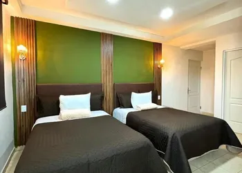 Royal Madero Inn Express hotel thumbnail 3