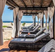 Oceanfront Penthouse hotel detail image 4
