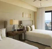 Oceanfront Penthouse hotel detail image 5