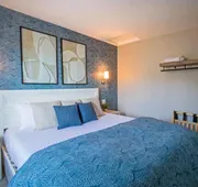Newly Remodeled Oceanfront Mini Suite at the Black Sands Inn hotel detail image 4