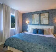Newly Remodeled Oceanfront Mini Suite at the Black Sands Inn hotel detail image 5
