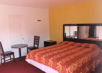 Cinema Motel hotel thumbnail 4