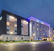 Everhome Suites Lexington - Horse Park hotel detail image 4